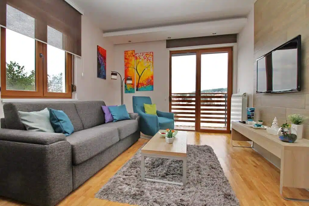 LOFT Apartments Lake I7